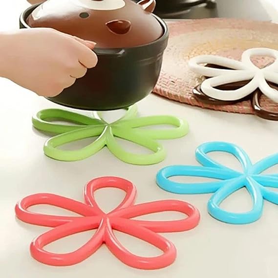 Silicone Flower Shape Anti Slip Hot Pot Holders Mat